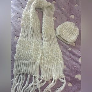 Scarf And Beanie Soft And Warm Stylish Set